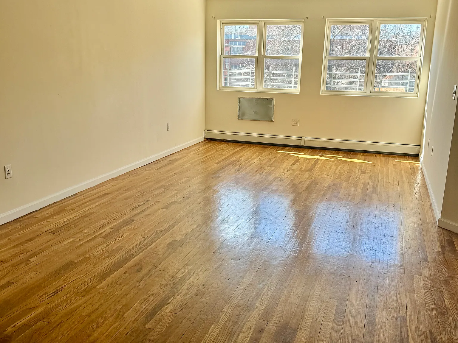 2 bed, $3,027 — Photo 1