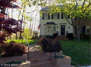 8200 Taunton Pl, Springfield, VA 22152