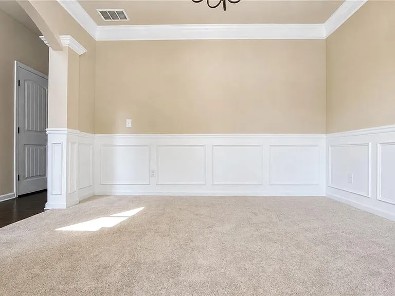 5817 Park Point — Photo 7