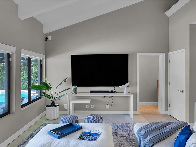 616 Riviera Isle Dr — Photo 42