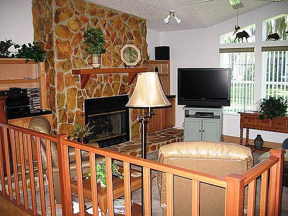 5th image of 508 Sandalwood Ln