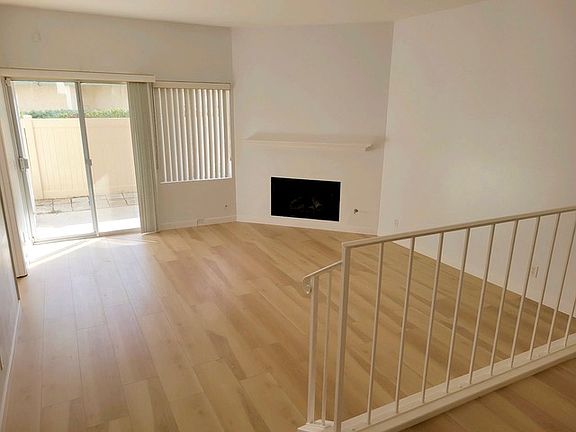 5th image of 3139 Evening Way Unit A