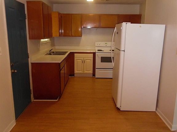5th image of 1021 Northview Dr