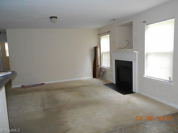 2nd image of 373 Water Lily Cir