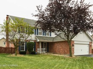 8029 W Ryeland Dr, Frankfort, IL 60423