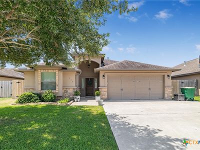 111 Gabbiano Ct, Victoria, TX, 77904
