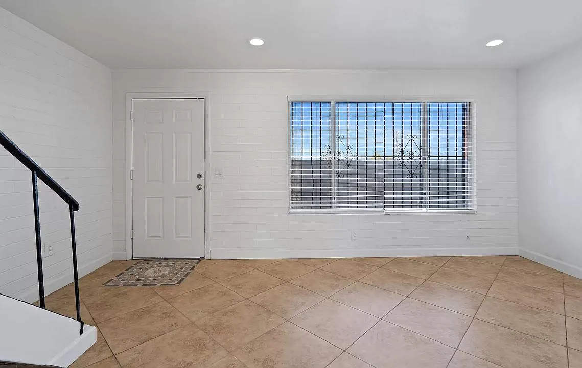 3 bed, 1.5 bath, 850 sqft, $1,395 — Photo 4