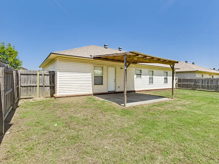 29 Green Apple Dr-7_04212026