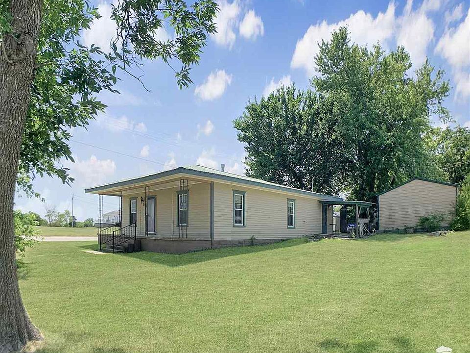 105 N 3rd St, Olsburg, KS 66520 MLS 20231692 Zillow