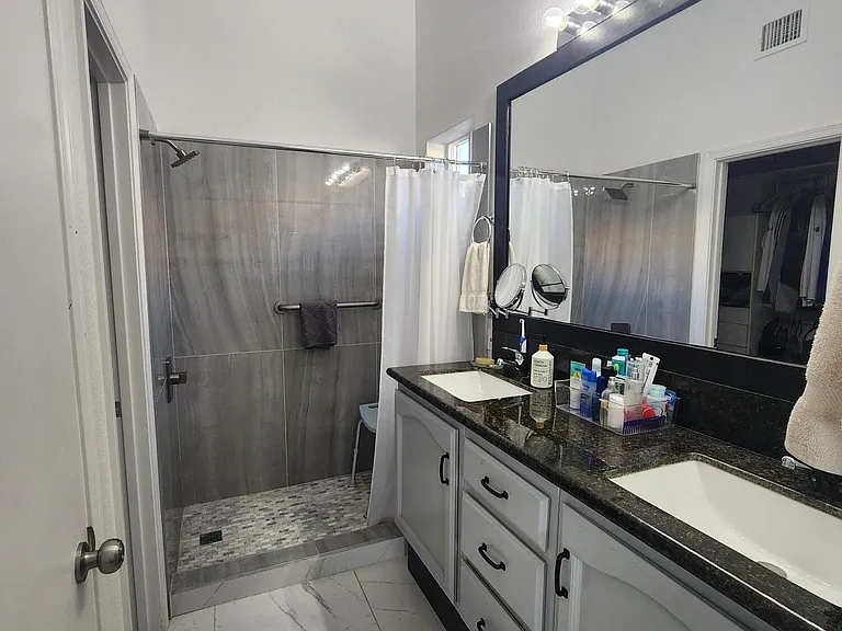 14813 W Verde Ln — Photo 18