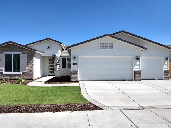 704 Grande Ct, Bakersfield, CA 93314