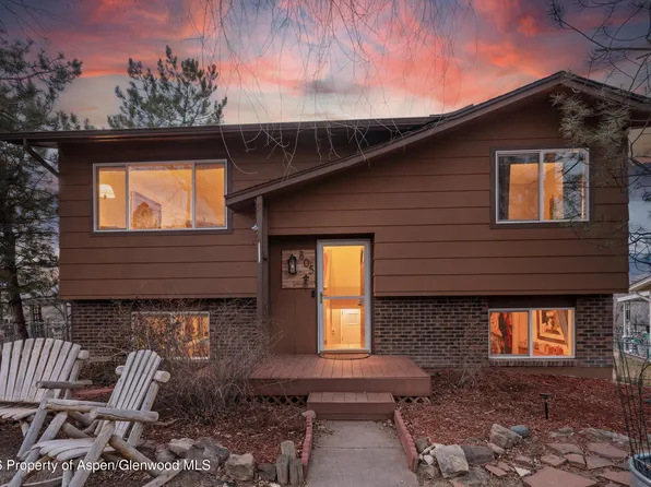 805 Munro Ave, Rifle, CO 81650