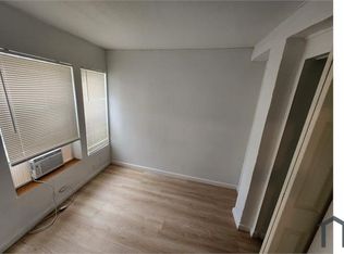 513 44th St APT 3, West Palm Beach, FL 33407