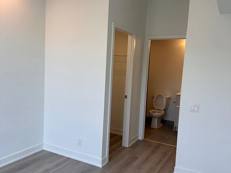 20 Deans Dr #202 — Photo 7