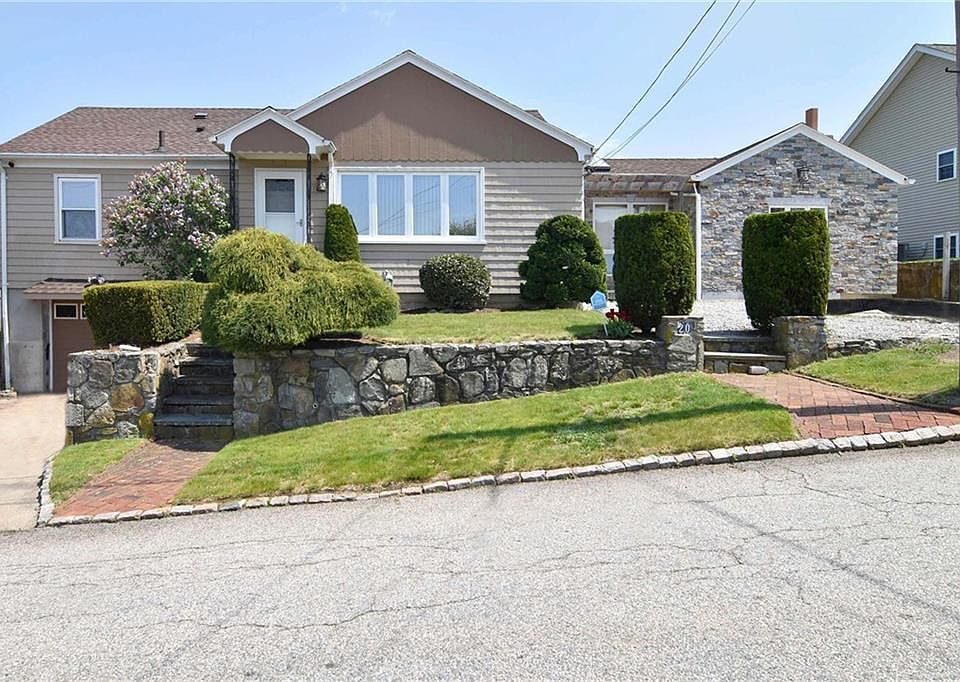 1st image of 20 Woodland Ave