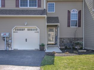 12 Nicholas Court Dr, Drums, PA 18222