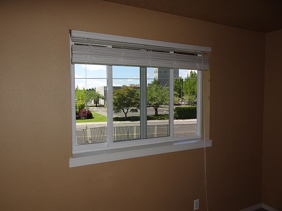 4th image of 2996 SE 38th Ct