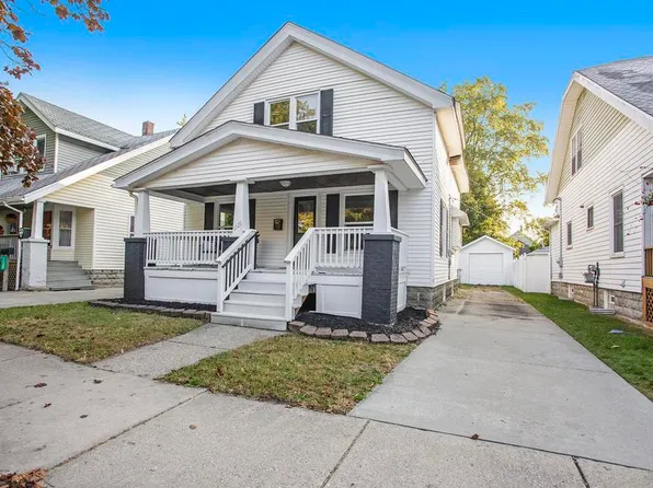 1128 Powers Ave NW, Grand Rapids, MI 49504