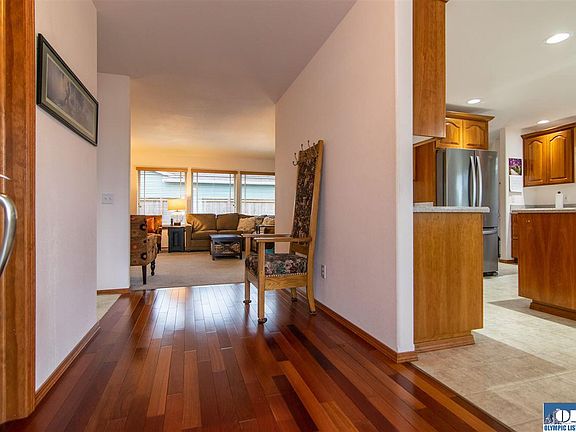 4th image of 12 Kates Ct