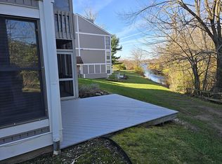227 Portage Lakes Dr Unit F, Coventry Township, OH