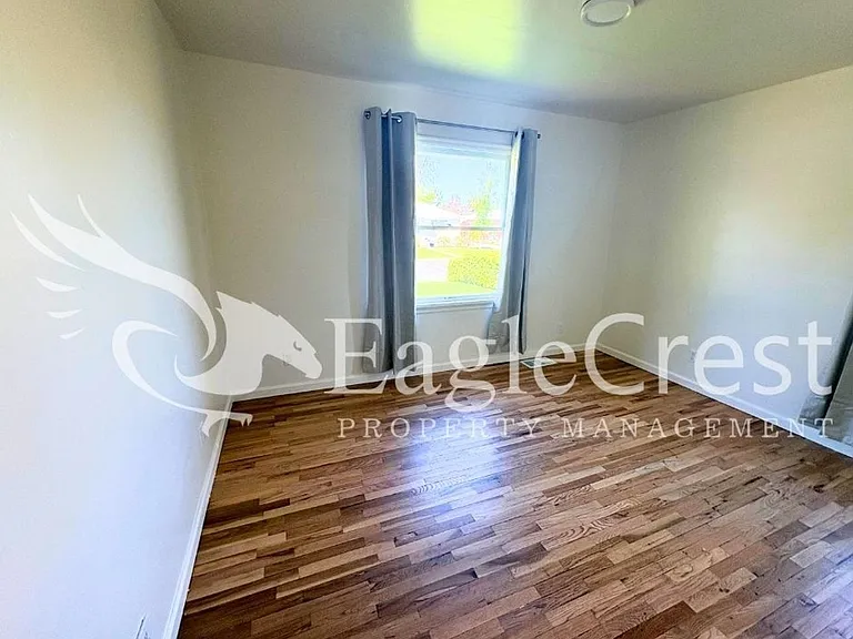1339 Modoc St — Photo 44