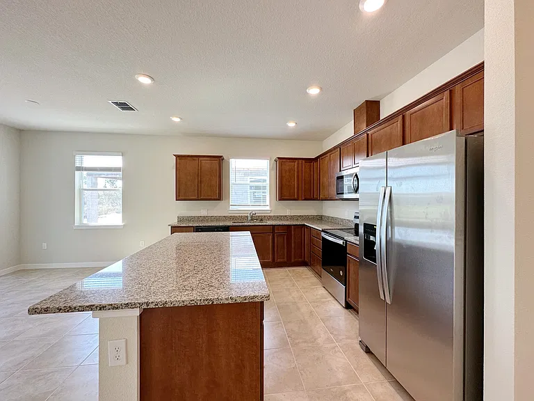 17317 Back Bay Ct — Photo 20