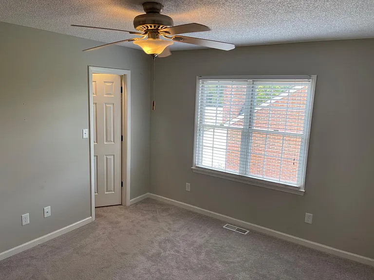 400 Sunset Dr #N68 — Photo 11