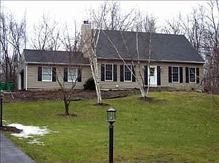 5th image of 23 Kyle Ct