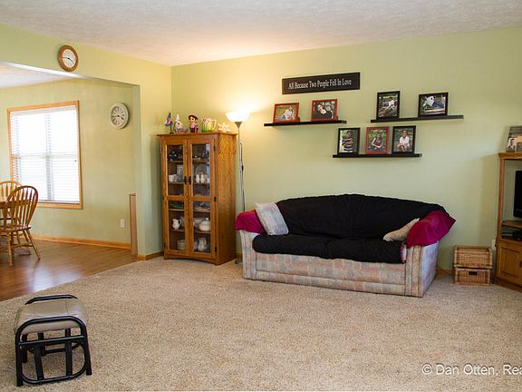 2nd image of 6615 Summer Shores Dr SE