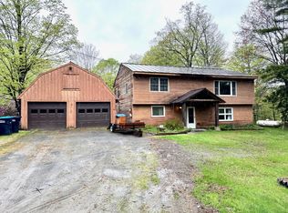 277 Old County Rd, Plainfield, NH 03781