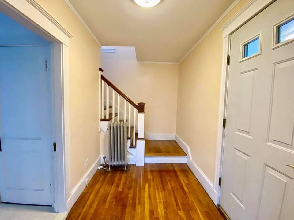 1st image of 2 Albion Rd