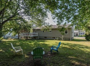 11 Lorraine Rd, Westerly, RI 02891