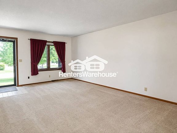 2nd image of 1207 State St
