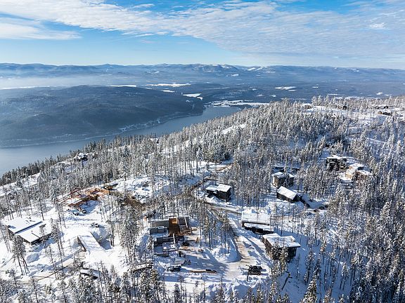 5th image of 1046 Elk Camp Loop