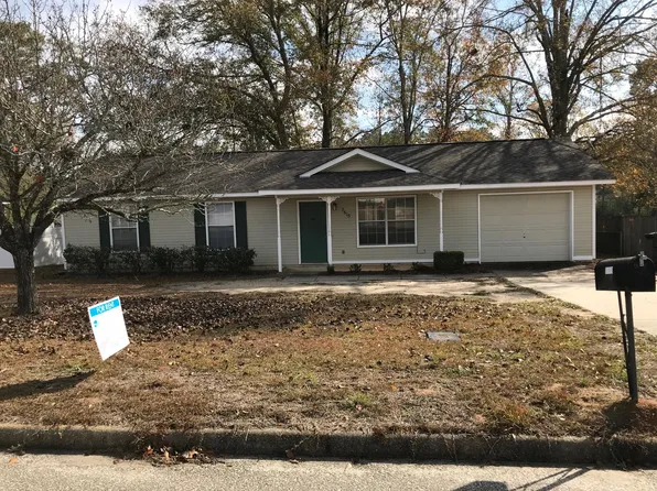 2615 Creekwood Dr, Dothan, AL 36301