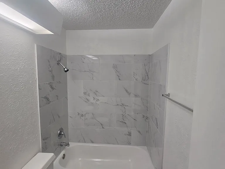 11816 Garden Terrace Dr — Photo 17