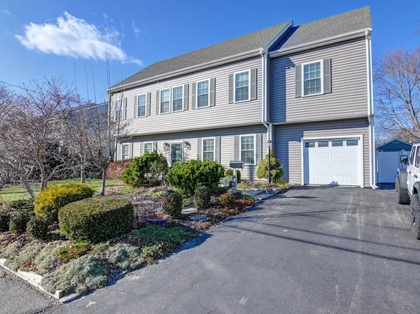 77 Joseph Rd, Braintree, MA 02184