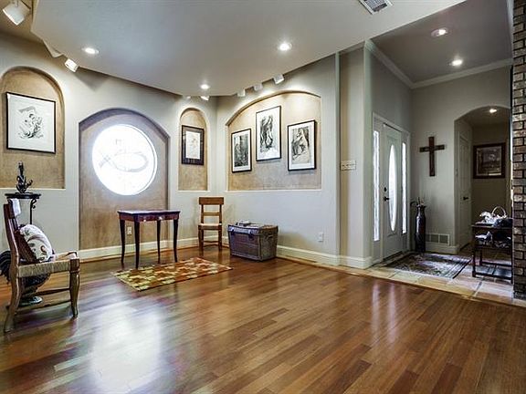 4th image of 1426 Pecan Creek Dr