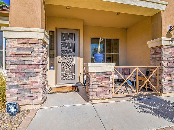 4th image of 598 E Tropical Dr