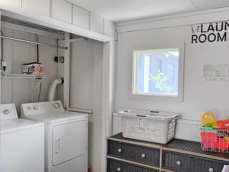 Laundry Room Cabinet