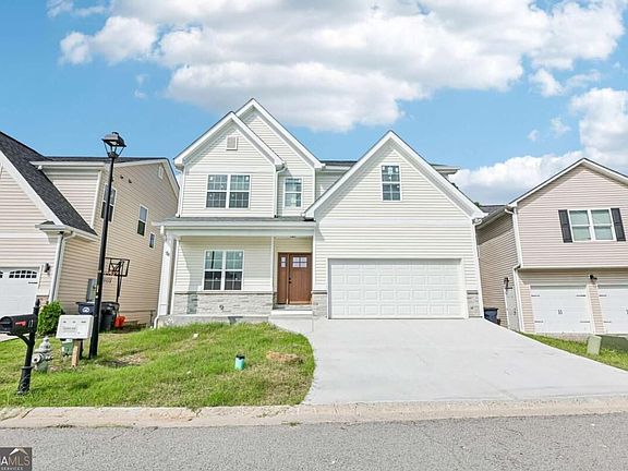 2nd image of 78 Crescent Cmns