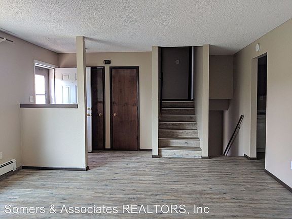 3rd image of 301 Ketchikan Ave Unit 2