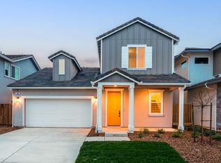 380 Huckleberry Rd S, Madera, CA 93636