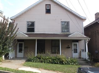 410 1/2 E Division St, New Castle, PA 16101