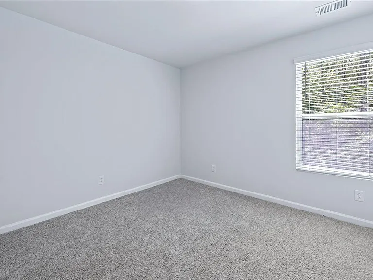 117 Azure Dr — Photo 17