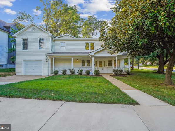 118 Elmar Dr SE, Vienna, VA 22180