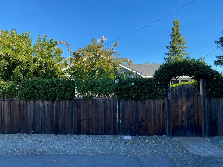 18185 Barrett Ave — Photo 26