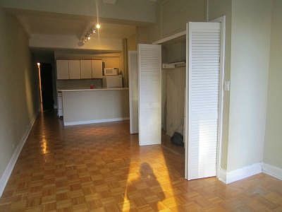 1st image of 118 W 72nd St APT 402