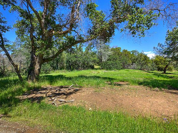 5th image of Kilaga Springs Rd