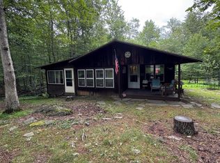 5198 Arrowhead Ln, East Stroudsburg, PA 18302